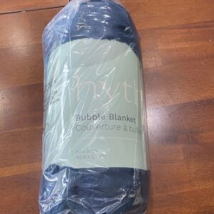 Hythe Bubble Blanket - Navy 60x50